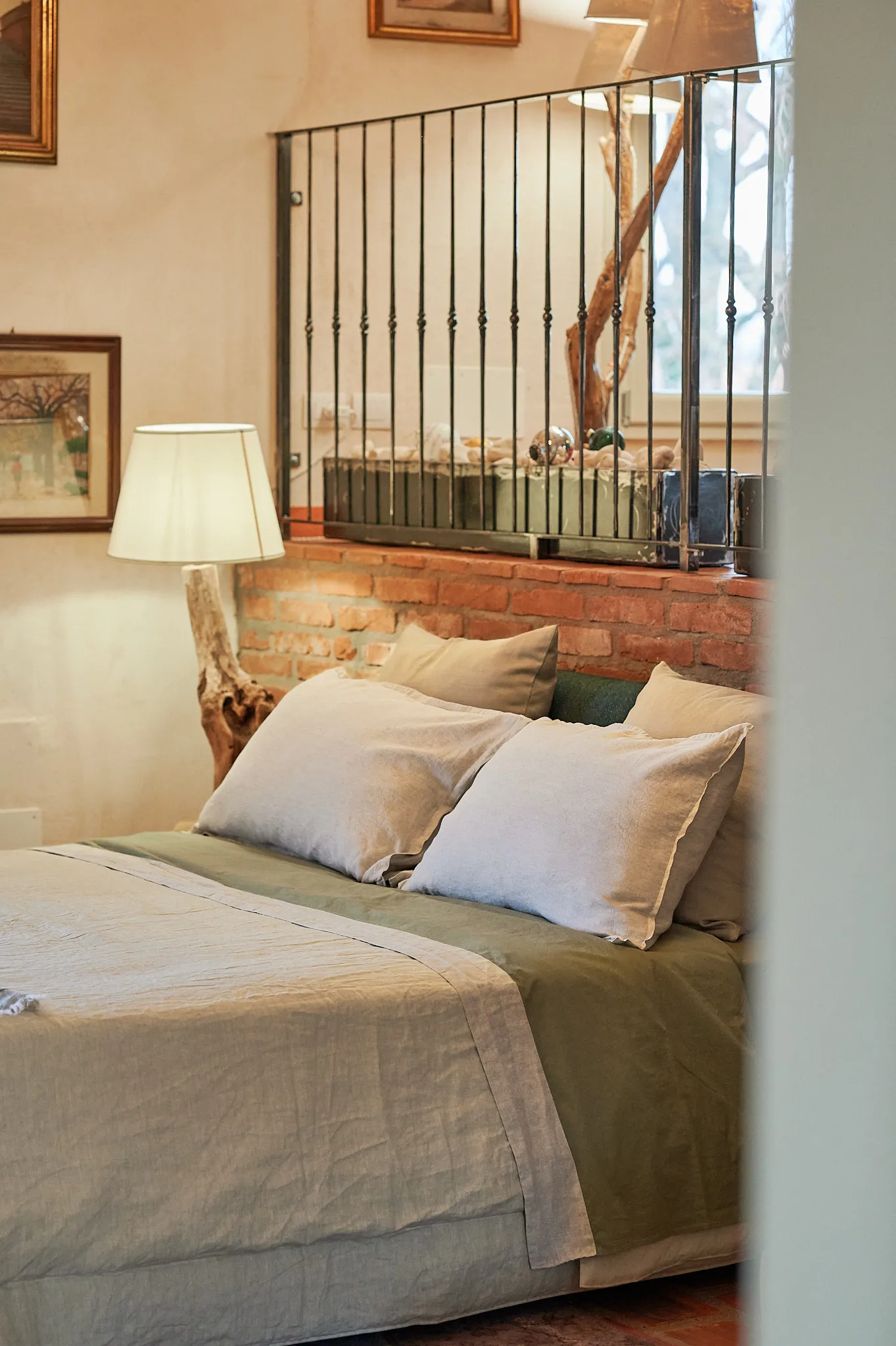 Interior renovation on Lake Garda designed by Devincenti